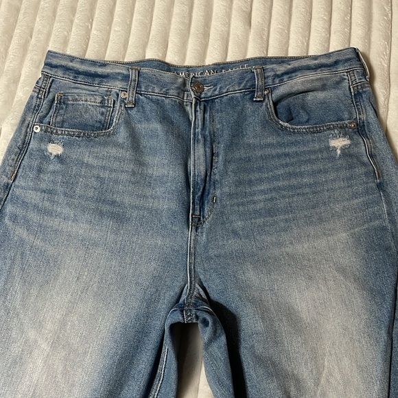 American Eagle Mom Jean | Size 18 Regular - Picture 4 of 10